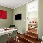 Guesthost - Porta Portello Cozy * Padua